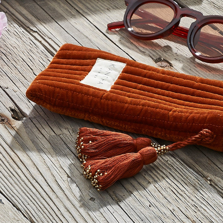 #color_velvet-tabaco