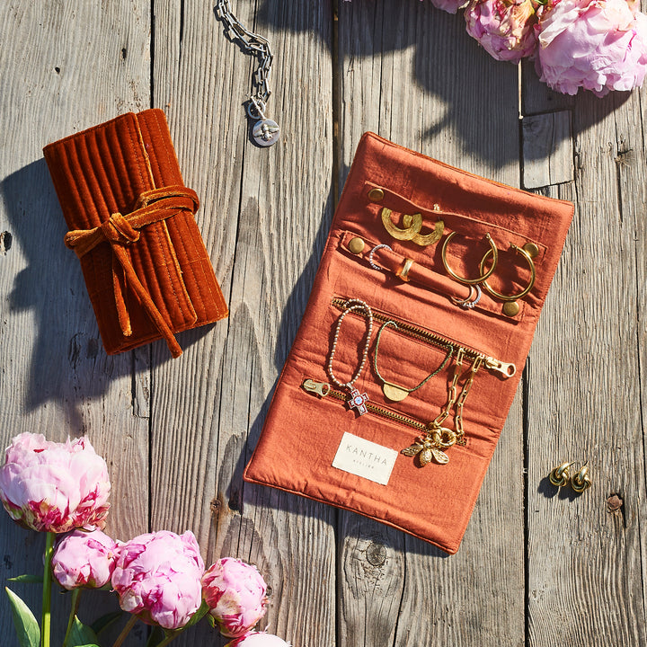 #color_velvet-tabaco